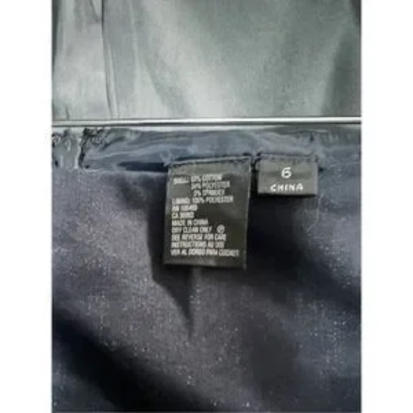 Lot- Chic Women's Clothing Bundle – Studio Tahari Black Suit, Romeo & Juliet - Picture 4 of 16